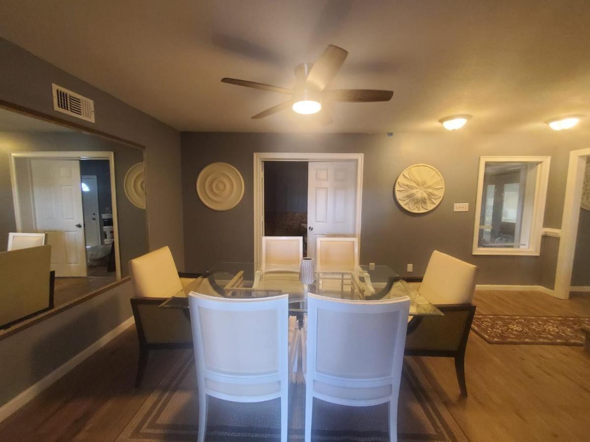 Super Large East Memphis 23 Bedsヴィラ エクステリア 写真